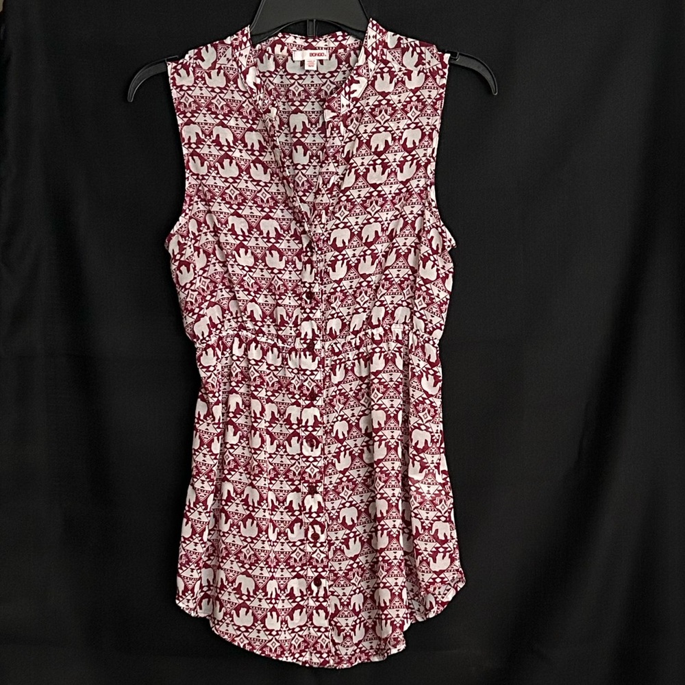 BONGO Sleeveless Maroon Patterned Blouse Never Worn No Tags